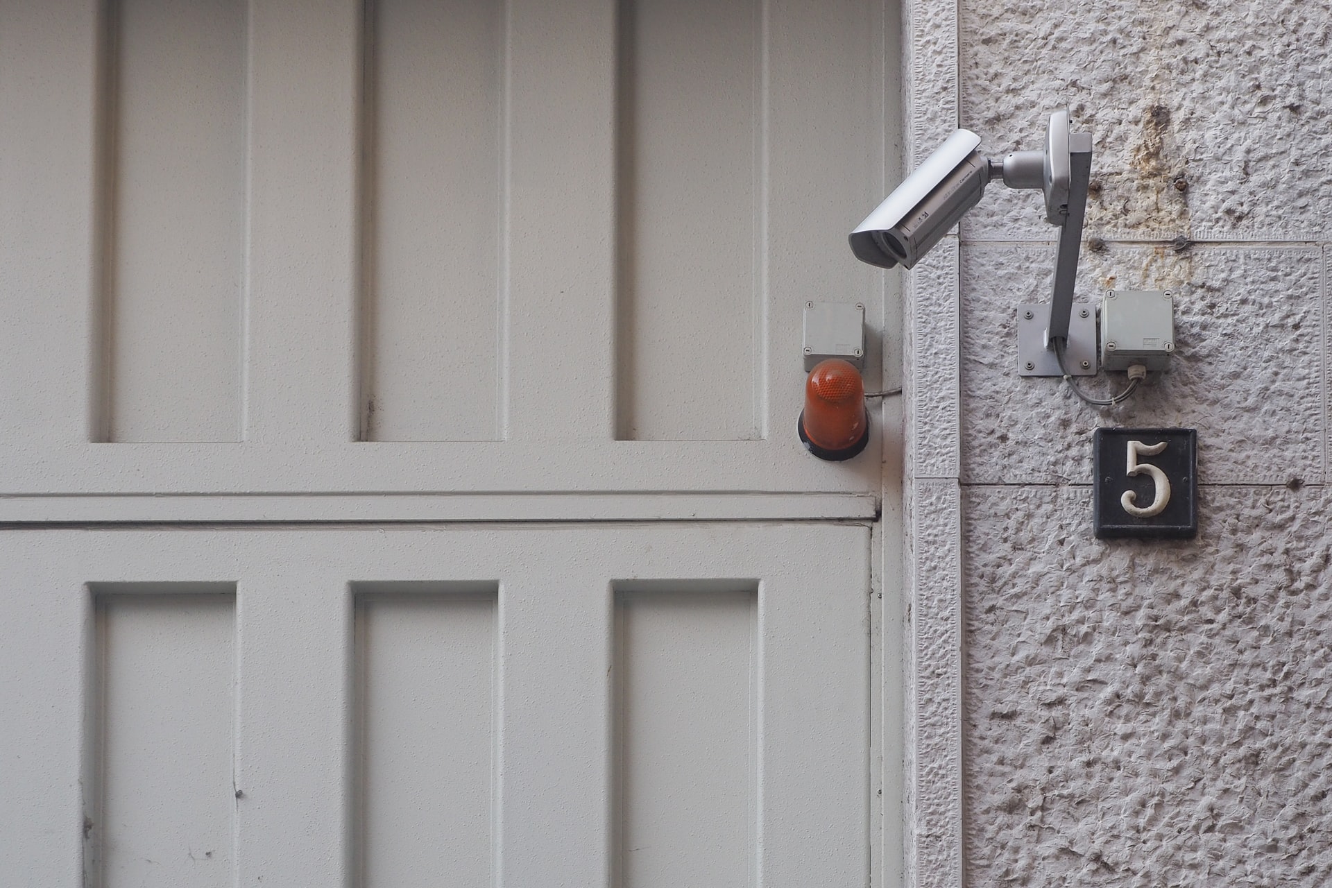 How to Connect Yi Home Camera to WiFi?
