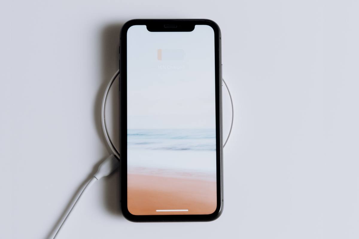 wifi charging iphone