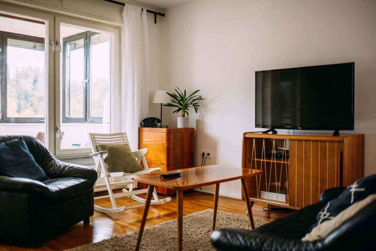 How to Connect LG TV to WiFi