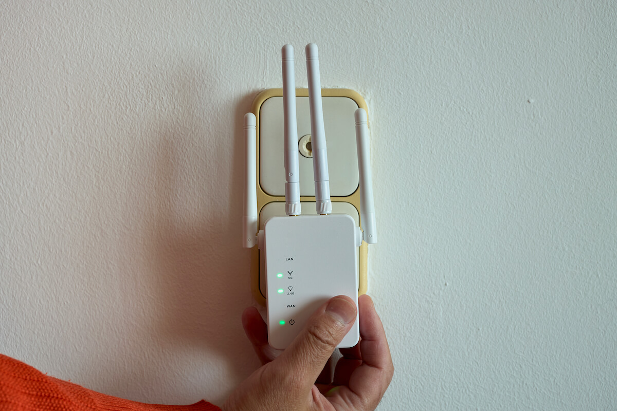 Opticover WiFi Extender Setup