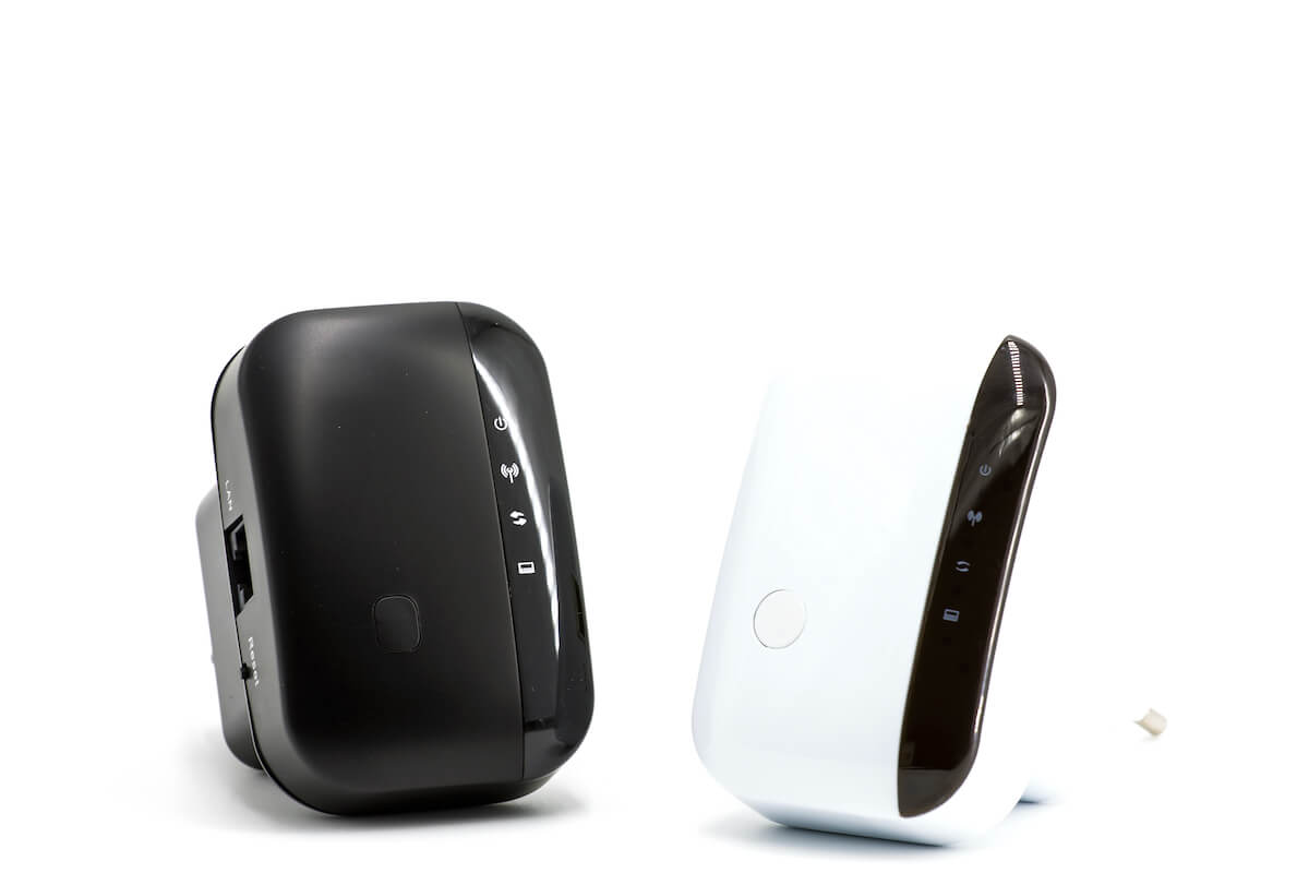 WiFi Extender vs Booster
