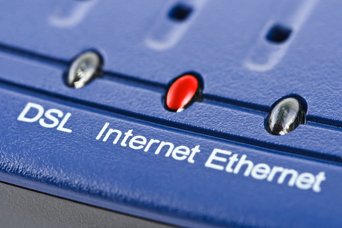 how do i fix the red light on my router